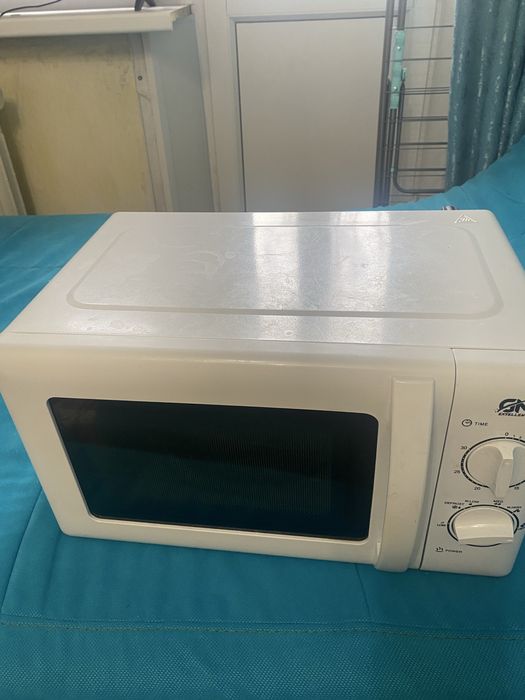 Продам микроволновую печь