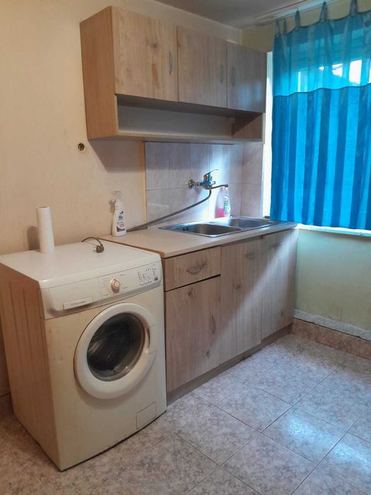 Дава се под наем Етаж от къща в Стара Загора, Казански - изток - 40 кв.м за 193.8 € - Снимка #4