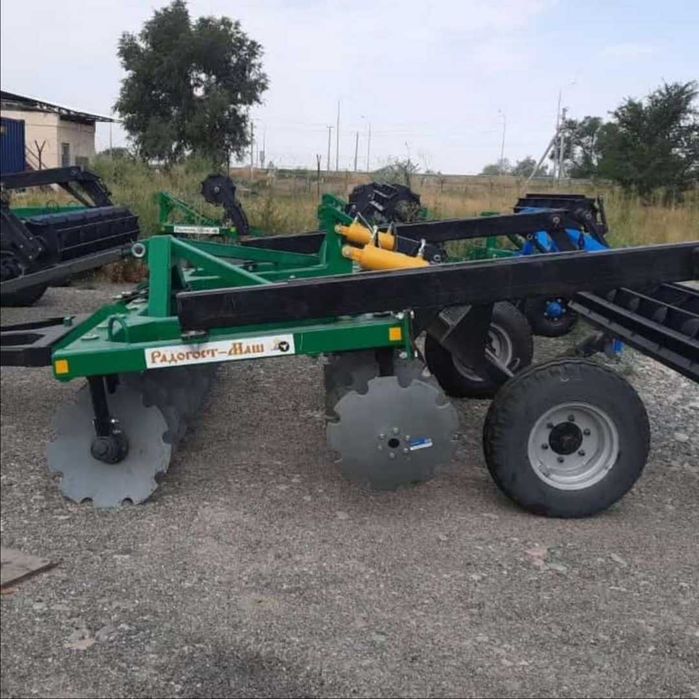 Дисковая борона, дискатор, БДМ, БДТ