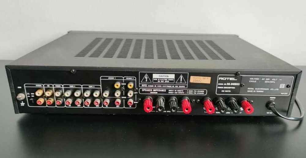 Интегральный  усилитель Rotel RA-980 BX. Праздничная скидка!