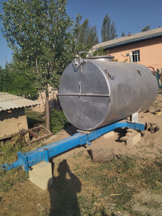 Yomks sotiladi holati yaxshi