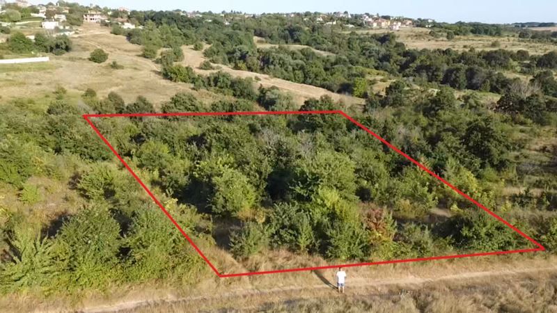 Парцел в Варна, област-с.Приселци площ 5957 цена 150000