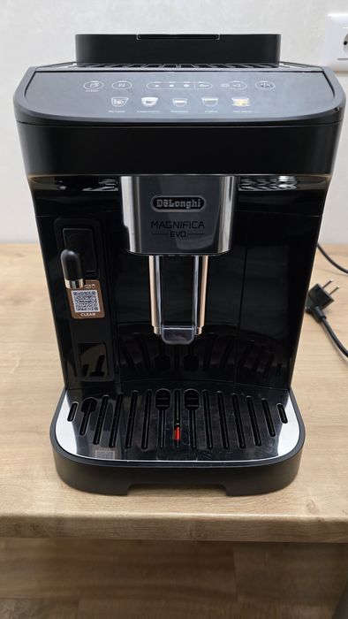 Espressor automat De’Longhi Magnifica Evo ECAM 290.61.B