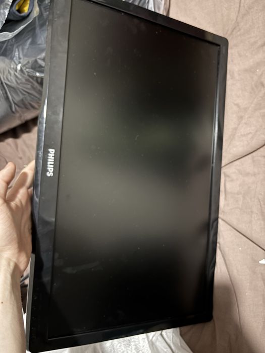 Монитор Philips
