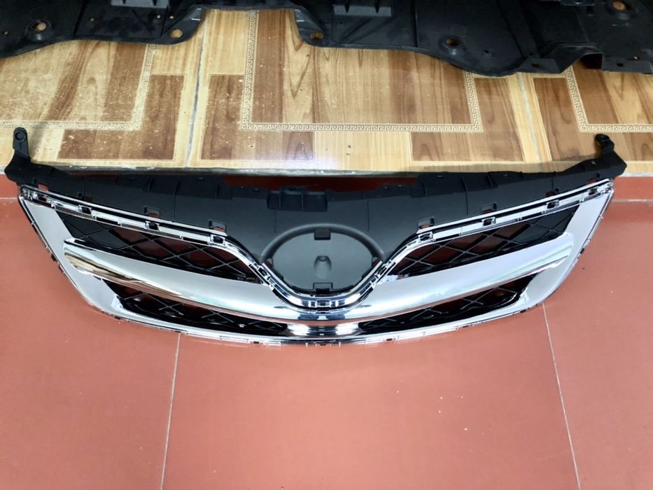 Решетка радиатора Corolla Королла 10 13 Е150-155 Америка