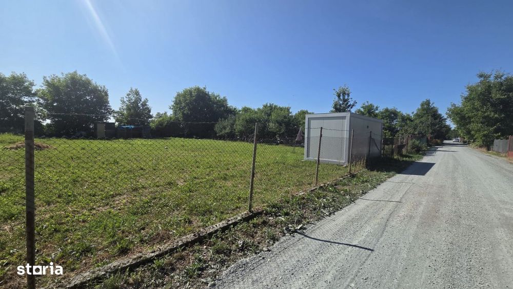 Vand teren extravilan in zona Careiului – in spatele Brico Depo