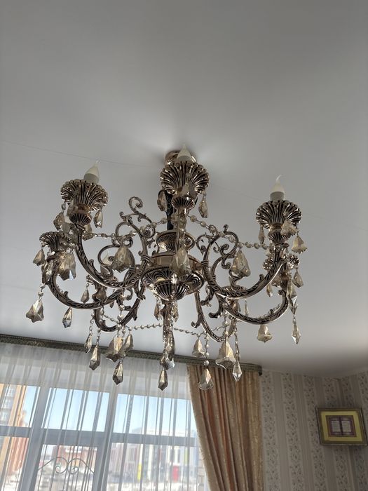 Люстра классическая