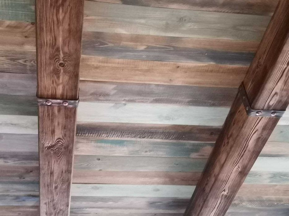 Балки, фальшбалки с брашировкой.Под заказ.Декоративный дизайн.