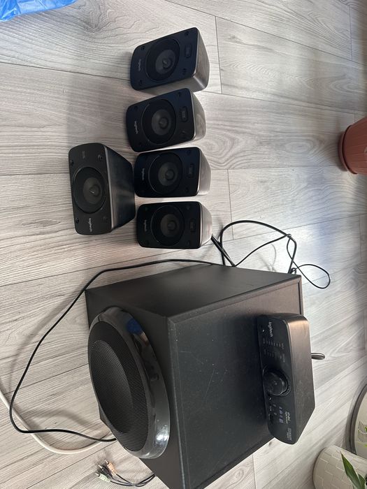 Logitech z906 5.1 boxe