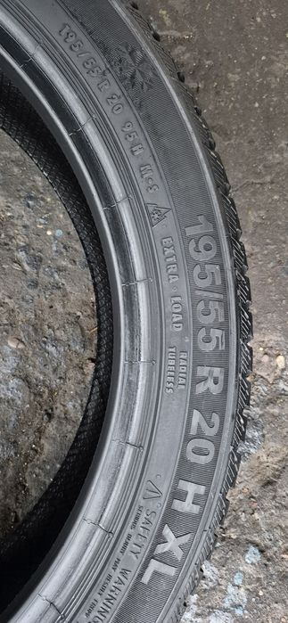 4 anvelope M+S  Semperit 195/55/20.Pretul este pe bucata.