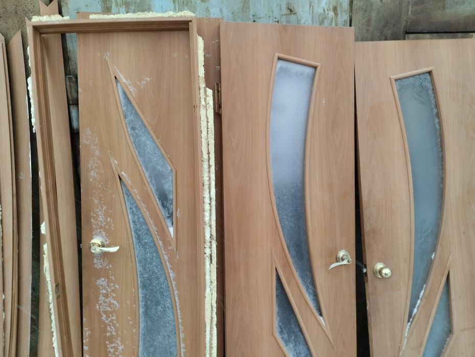 Продам дверь межкомнатную.