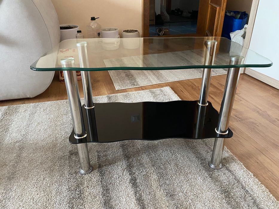 Masuta cafe , material sticla