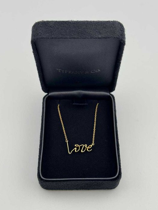 Колье Tiffany & CO Love