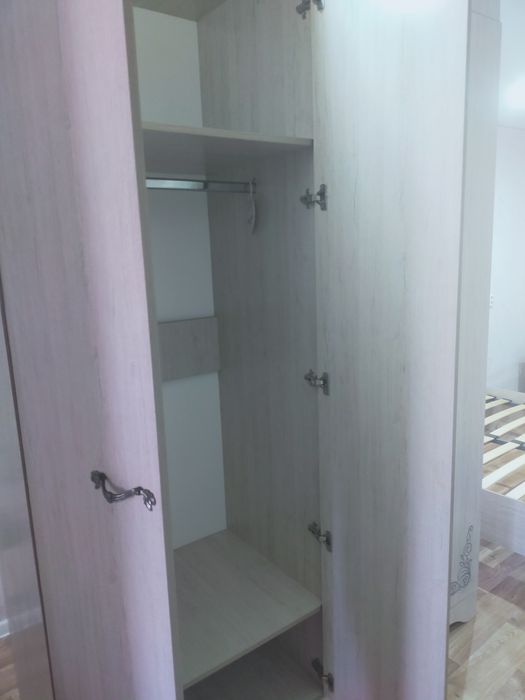 Продам шкаф для одежды