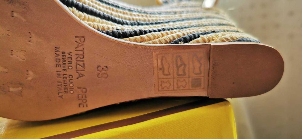 Маркови дамски сандали / еспадрили от рафия PATRIZIA PEPE - 39 номер