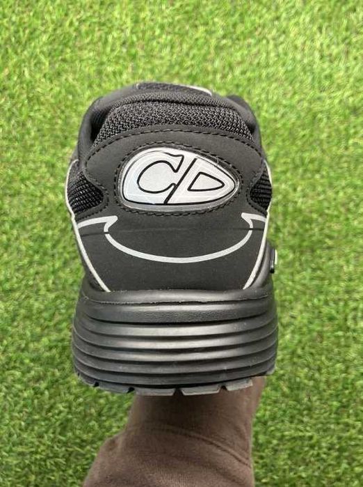 CLASS Dior B30 Reflective Black (от/до 40-46 номер)