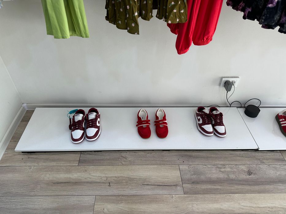 Продается оборудование в магазин!