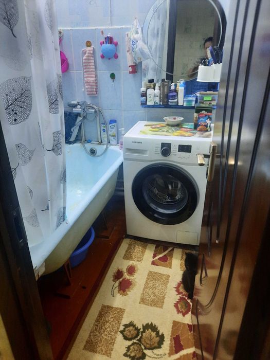 Продается 3 комн квартира