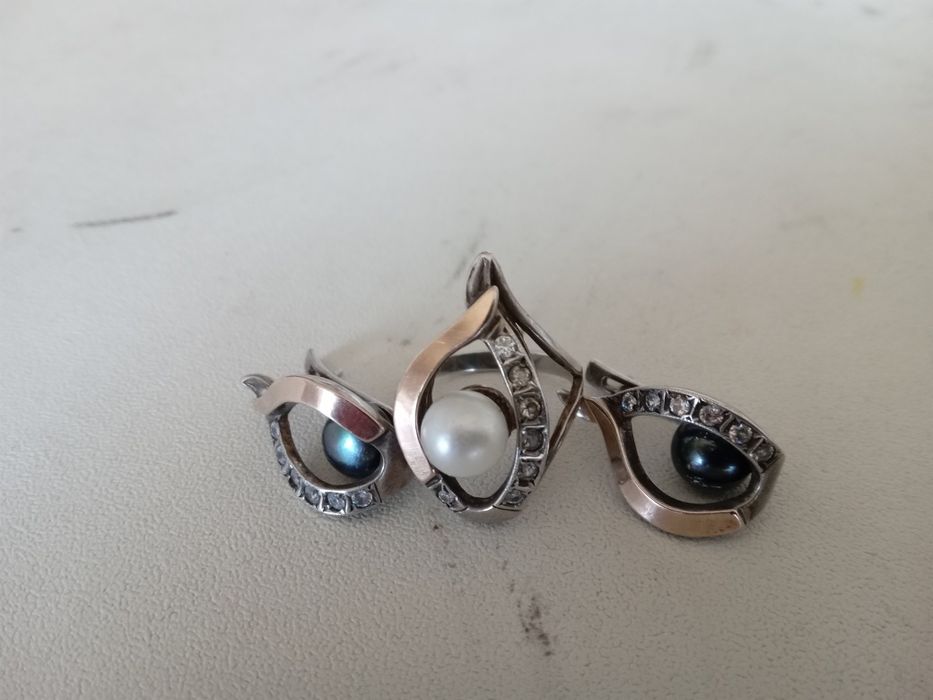 Продам Набор серьги и кольцо