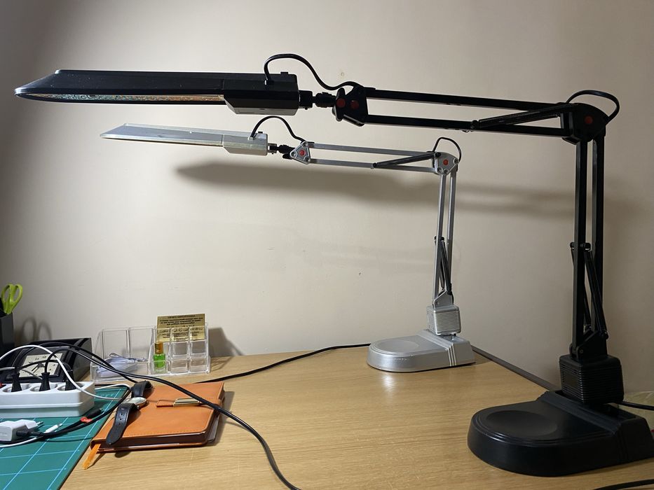 Настолные лампы