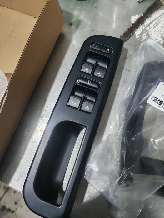 Продам разное на фольксваген гольф 4