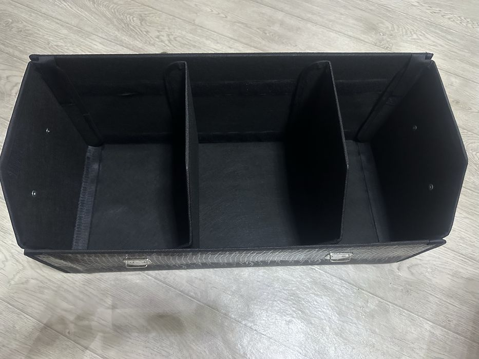 Для мерседес органайзер