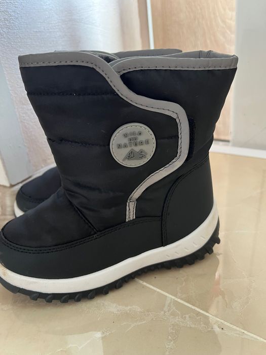 Детски апрески за сняг