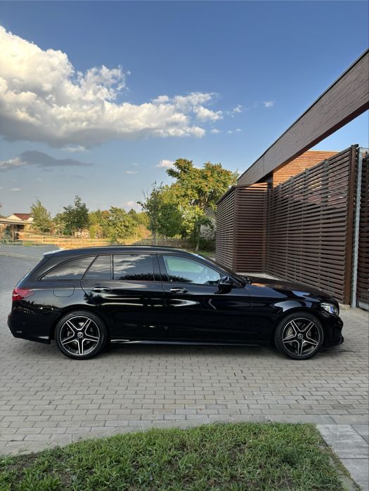 Mercedes C 300 (C300) T AMG 2021 | 258 CP | Panorama | Burmester | 360° | Keyless | Multibeam LED