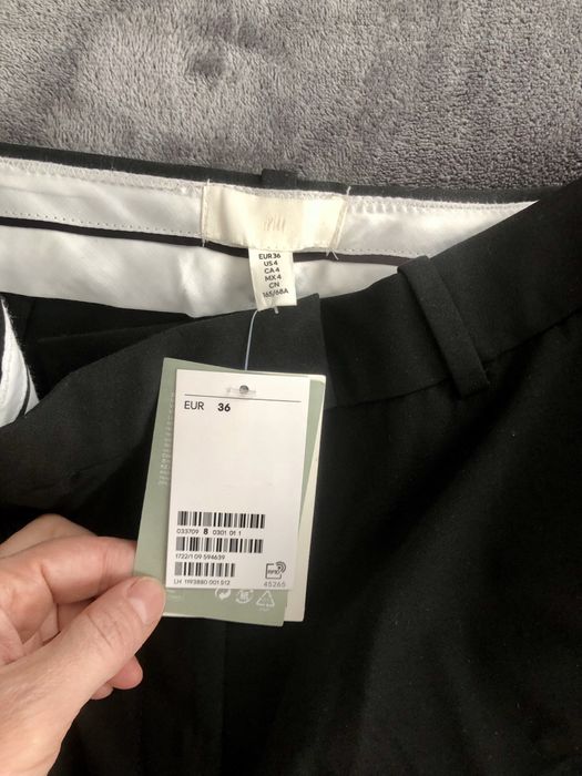 Pantaloni H&M, marimea 36,noi.