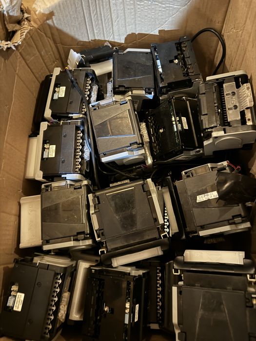 Bill acceptor ICT L83