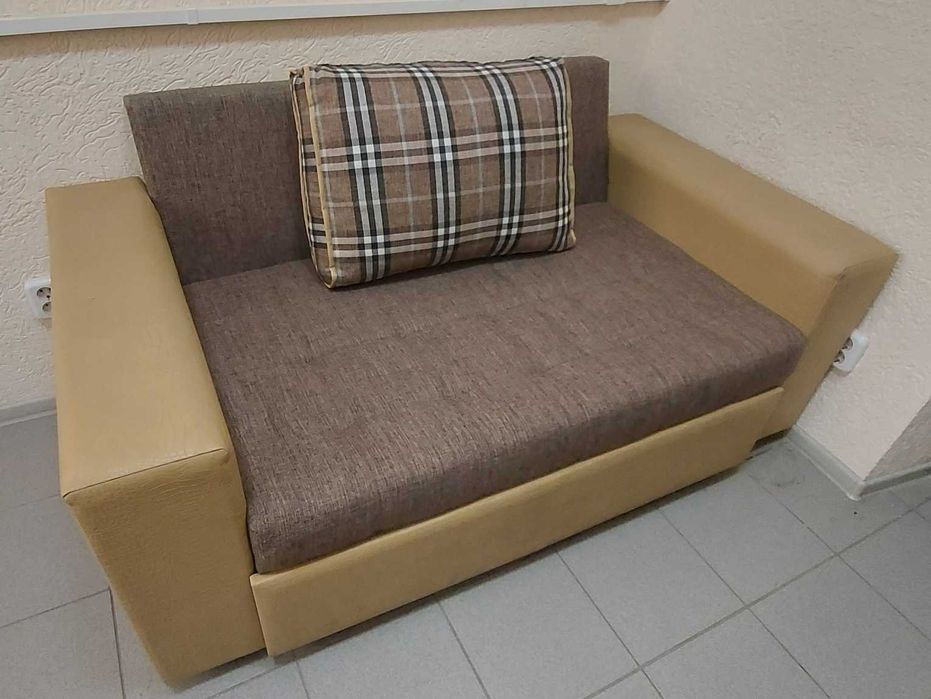 Диван для офиса и дома