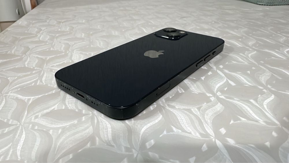 Айфон 13 (128) iphone