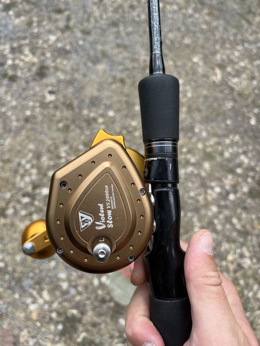 Комплект въдица и мултипликатор Jigging master