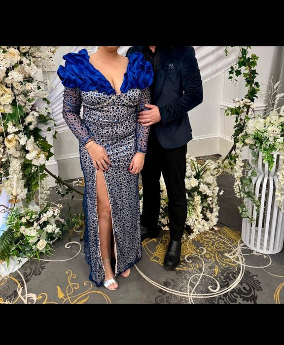 Vând rochie lungă elegantă