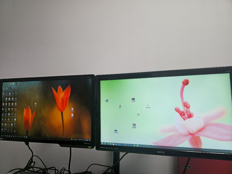 Vand 2 Monitoare Benq Full HD 21 Inch