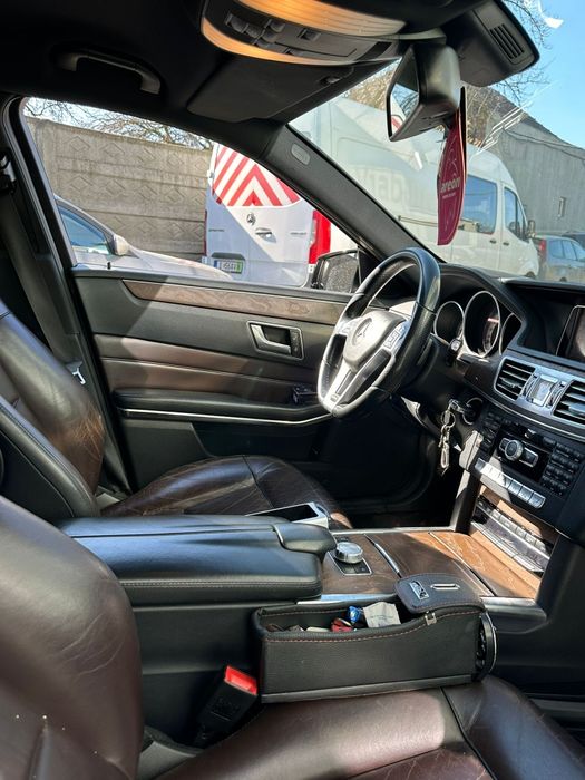 Mercedes e class