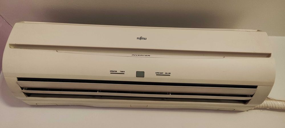 Климатици Fujitsu 9000 BTU - 2 бр.