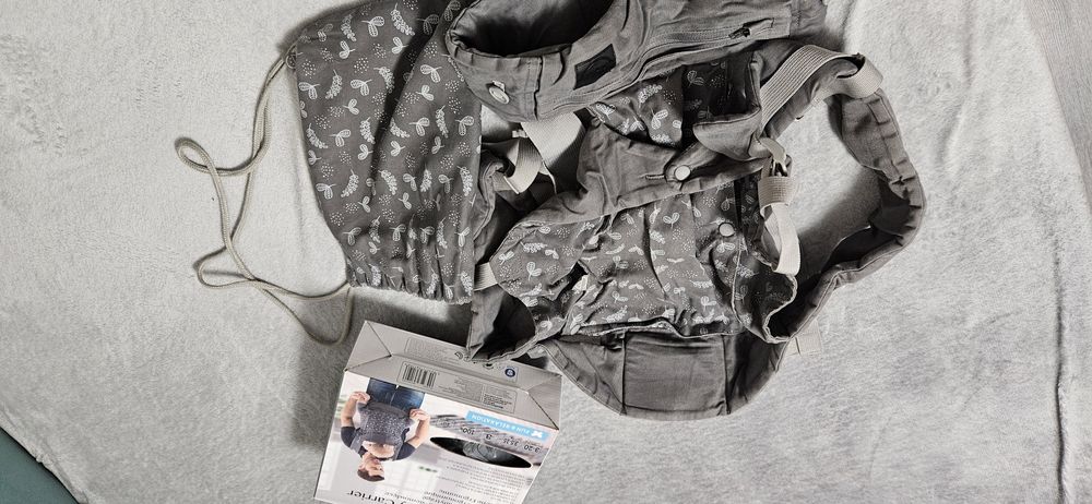 Vand marsupiu Ergonomic