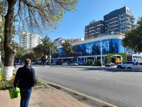 Нукусская улица рядом посольство России, супермаркет Макро 140 кв.м