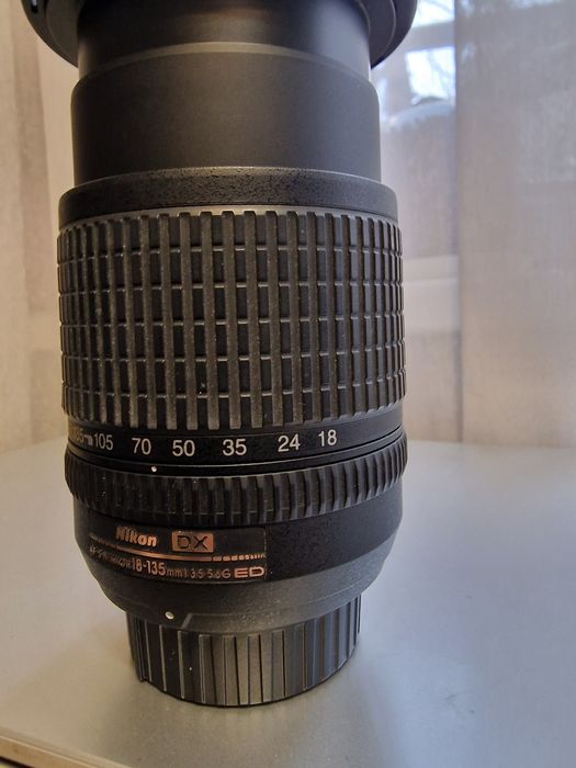 Обектив NIKON  18 _135 никон