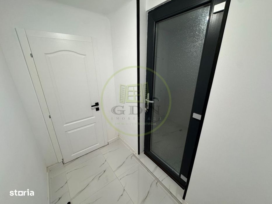 Apartament 3 camere, decomandat, 110.55 mp, Centru, zona Catedrala Sf — fotografia 3
