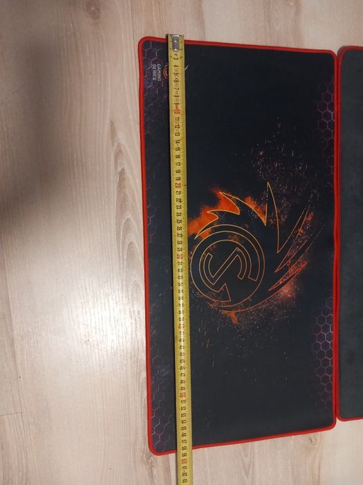 Vând mausepaduri noi