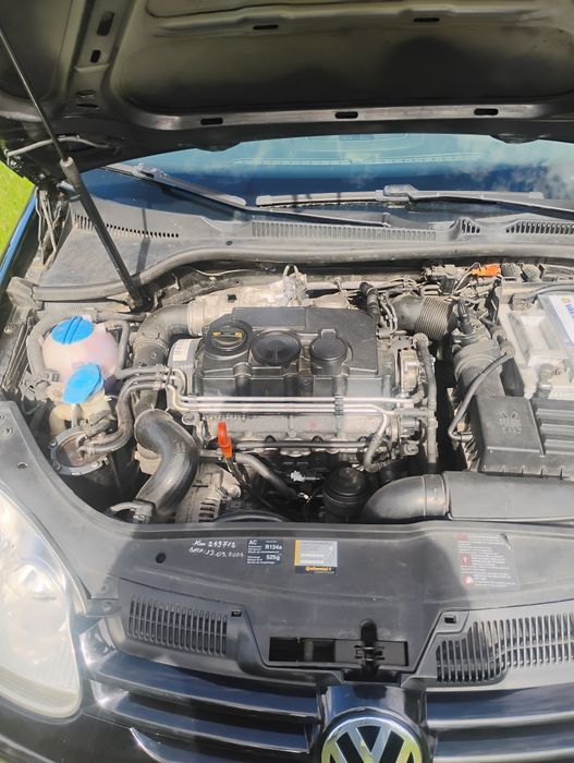 De vânzare WV golf 5 * 1.9 tdi cod BLS