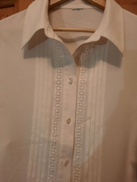 Cămașă dama cu broderie mărimea 42-44