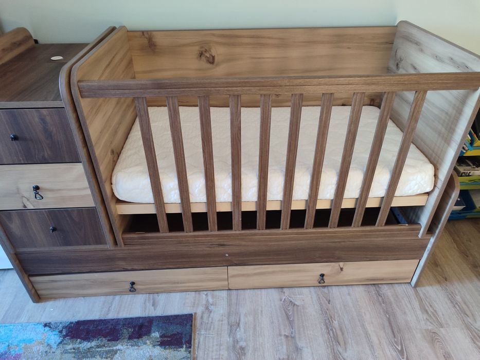 Детско трансформиращо се легло с кокосов матрак