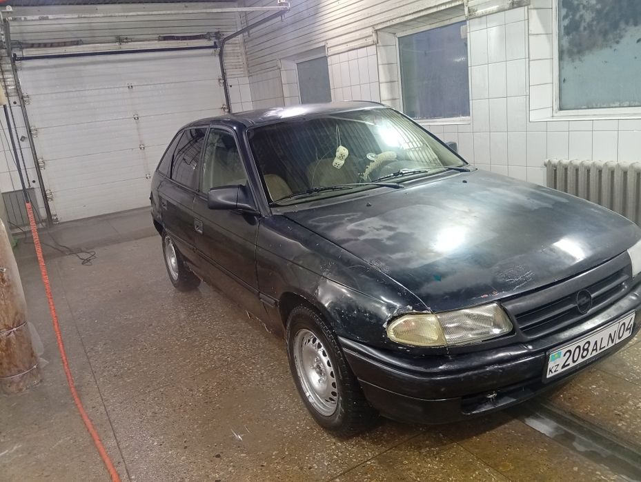 Опель астра продаю