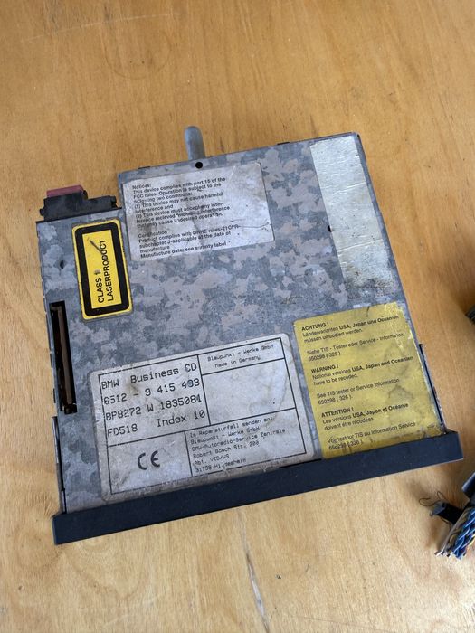 Штатный магнитофон CD 43