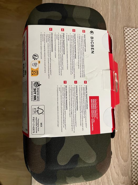 Nintendo  Switch