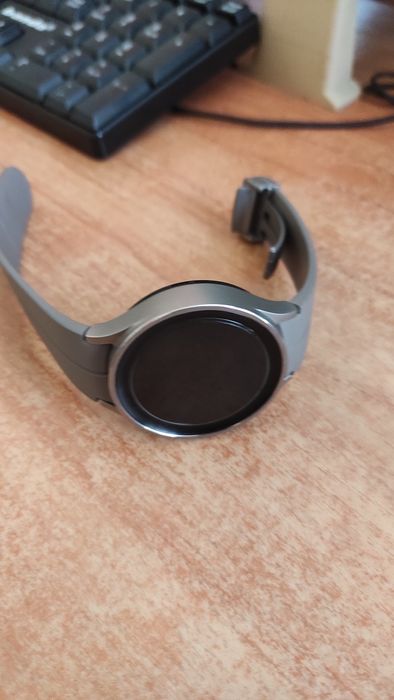 Смарт часовник Samsung Galaxy Watch5 Pro LTE 4G + Аксесоари