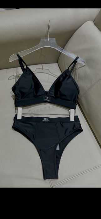 Costum de baie Balen*iaga, model 2026, preț fix